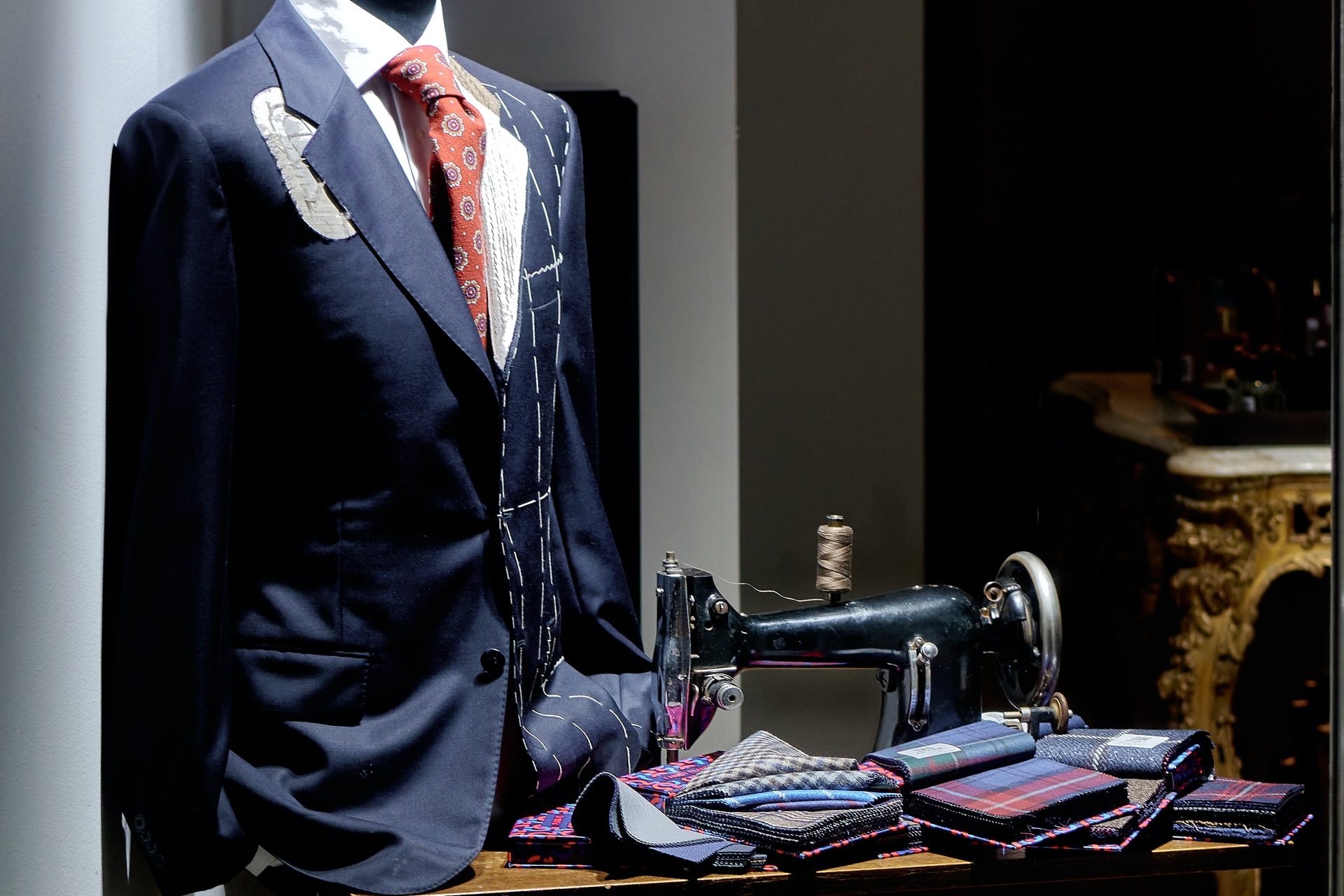 Men's Custom Tailoring Services
